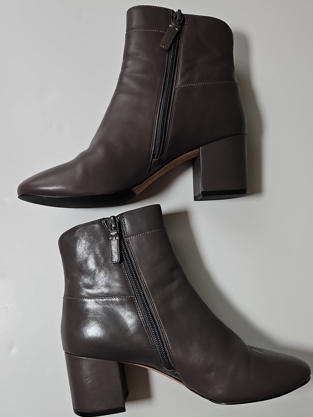 Cole Haan Heeled Leather Bootie Side Zip Arden Grand Taupe Gray 7.5B